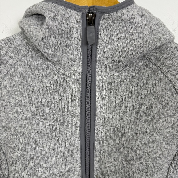 Lululemon Athletica Heathered Gray Half-Zip Hoodie - Picture 7 of 11